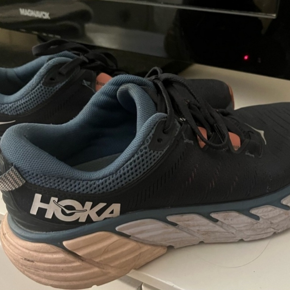 Hoka womens size 7.5